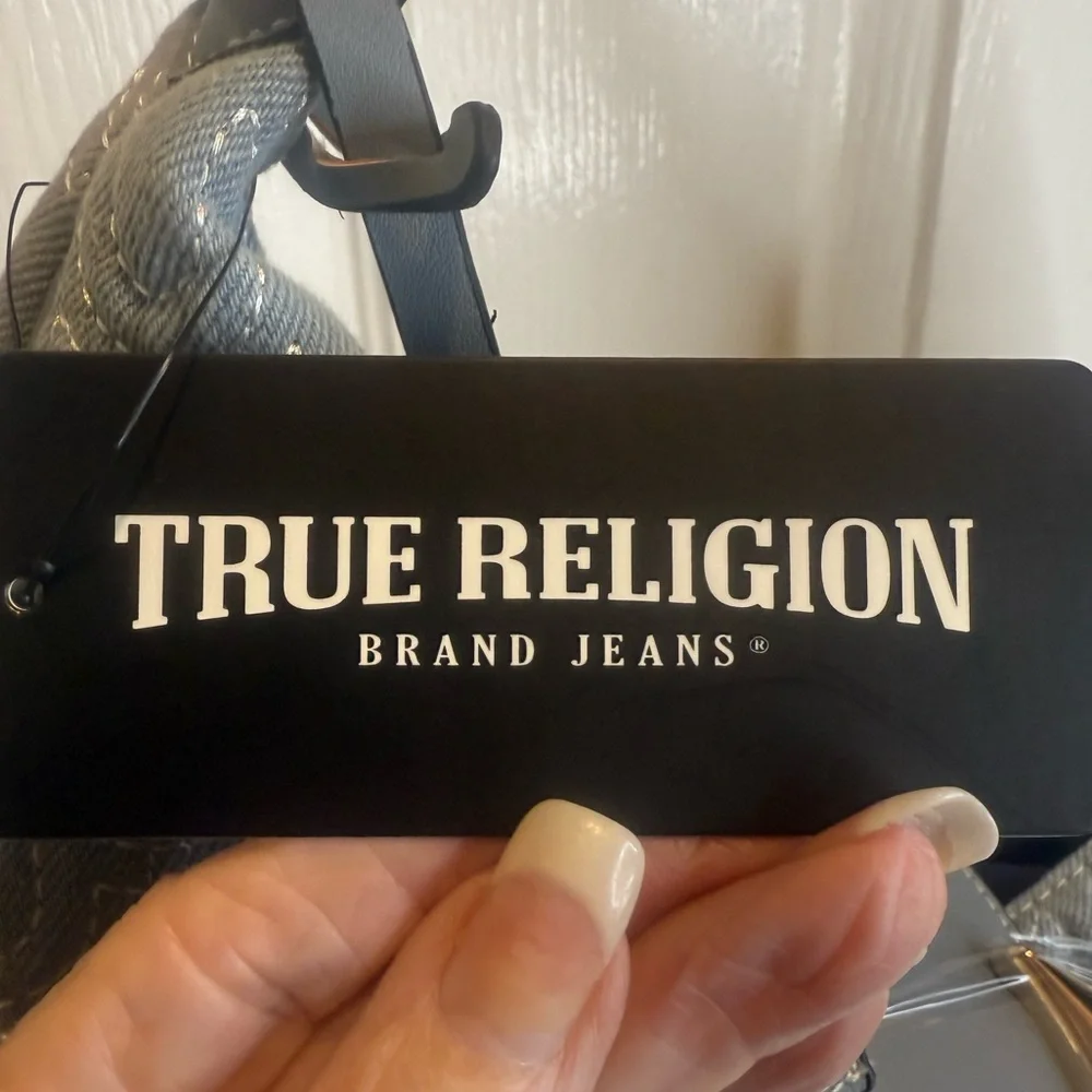 TRUE RELIGION QUILTED WOMENS SHOULDER BAG PURSE HOBO HANDBAG WITH HORSESHOE LOGO - Picture 16 of 16